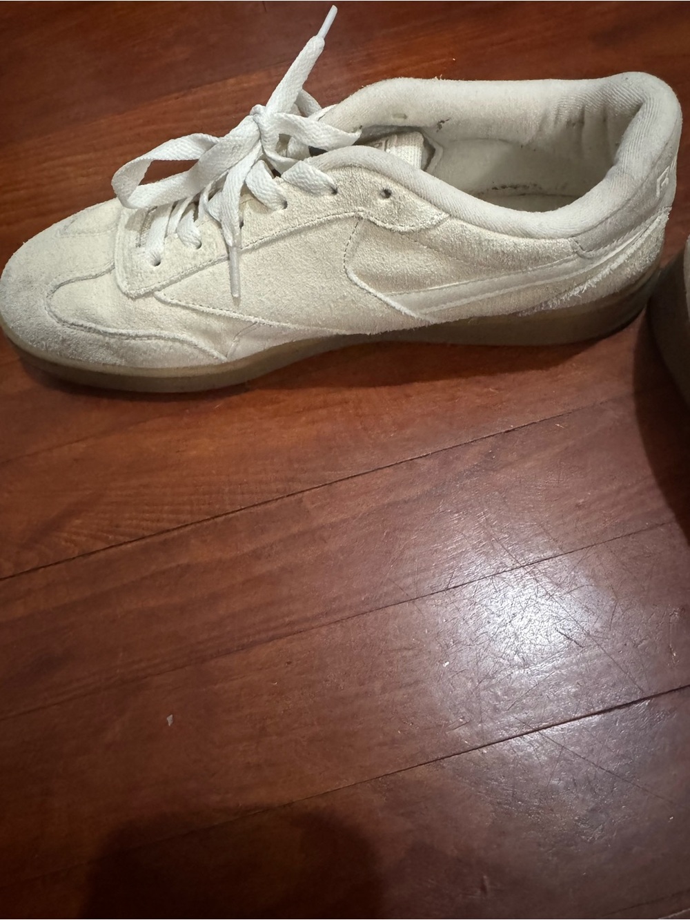 Reebok Off-White Suede Low-Top Sneakers - Picture 13 of 15